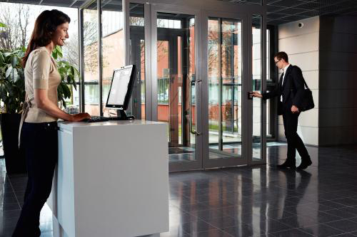 a1001_reception_horizontal_1309_hi_low